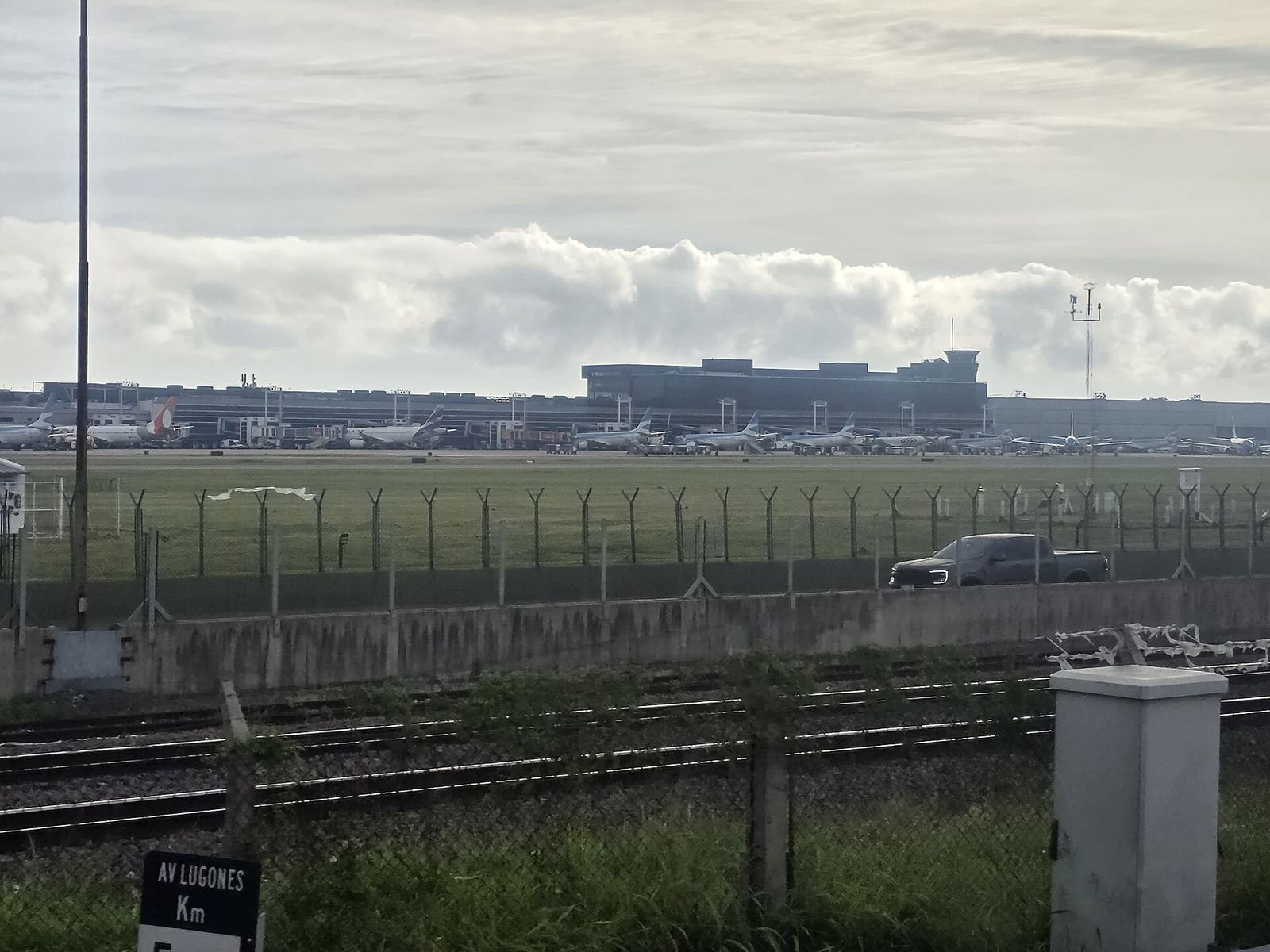 Pista do Aeroparque Jorge Newbery à beira do Rio da Prata, em Buenos Aires