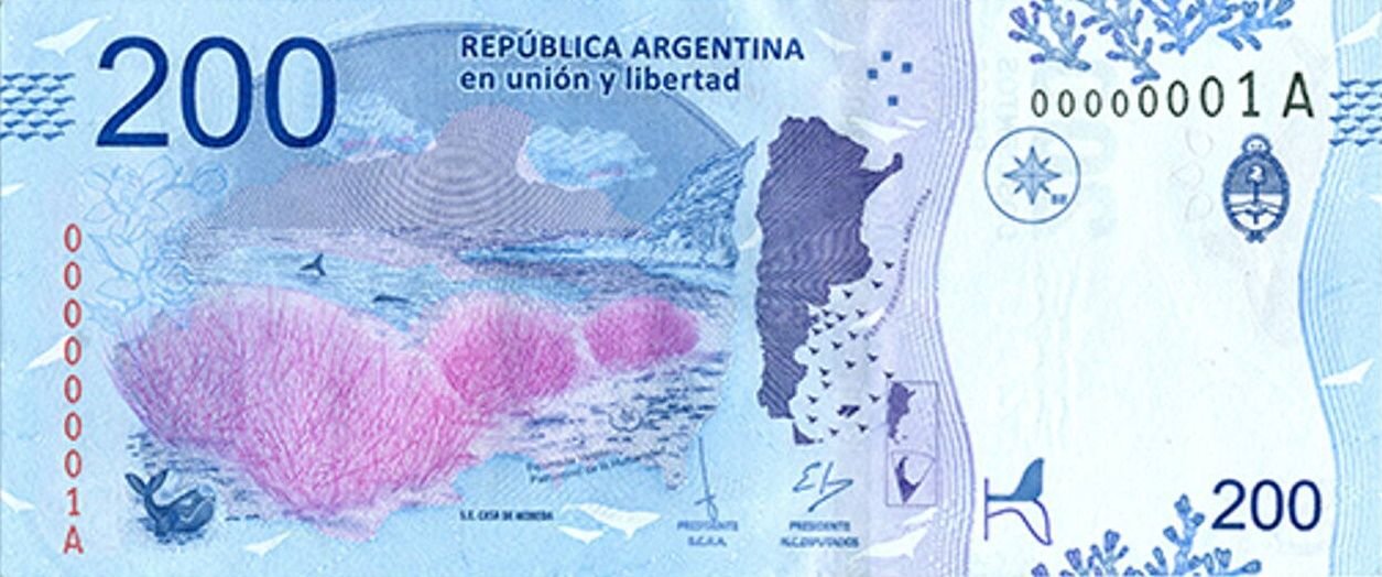Câmbio em Buenos Aires: cédula de 200 pesos argentinos